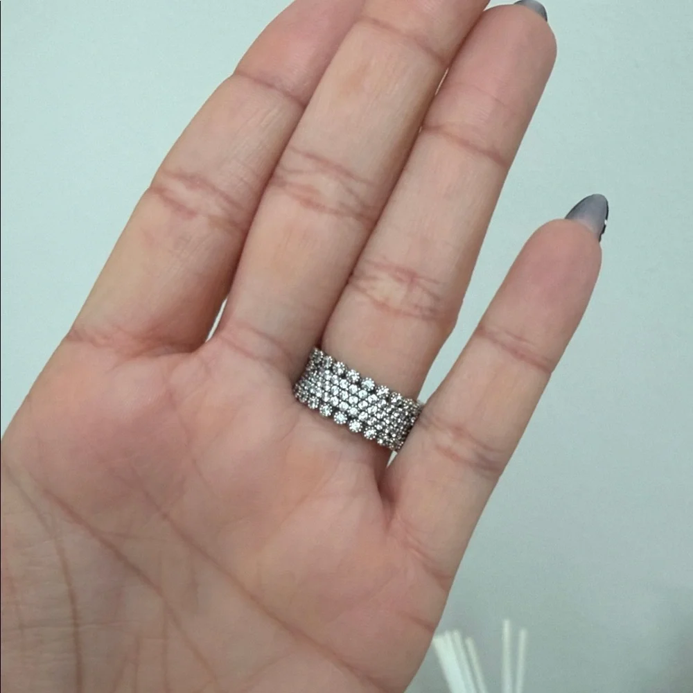 Pandora Lavish Sparkle Ring - Picture 4 of 6